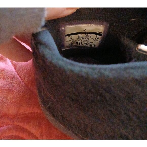 Jordan Black Sneakers Casual Style - Picture 6 of 7